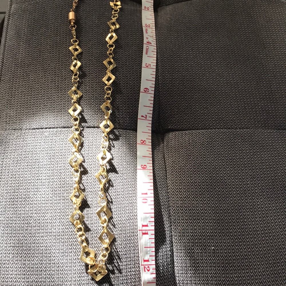 Gold tone necklace
